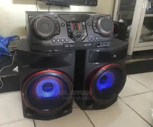 Bluetooth Android LG CL87 2350 Watts Hifi Xboom Sound System