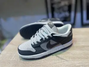 Nike Sb Dunks X Comme Des Garçons