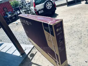 Elegant Classic Design 75UP7750 UHD Glossy Diagonal LG Tv