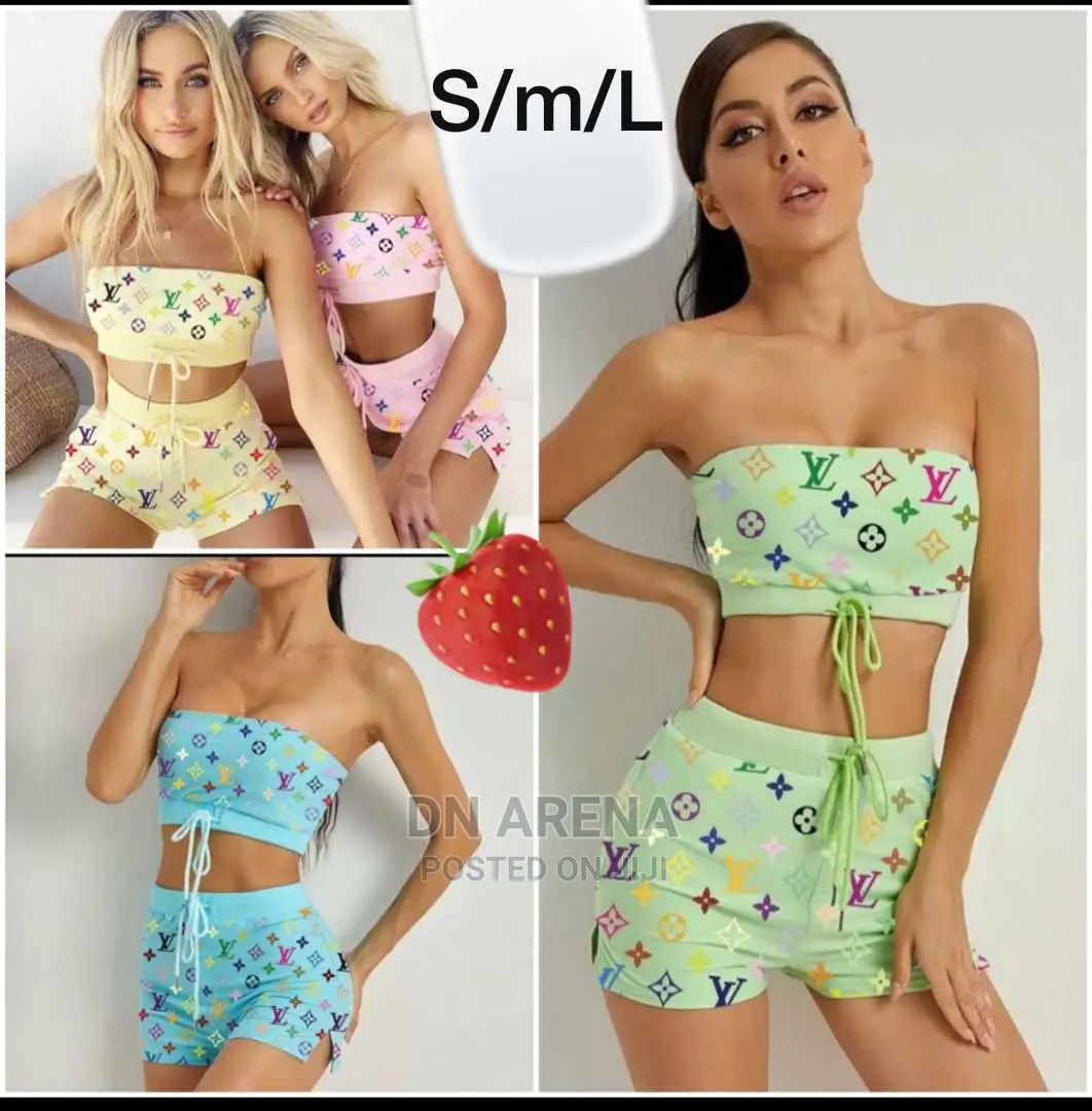 Ladies Tube With Shorts