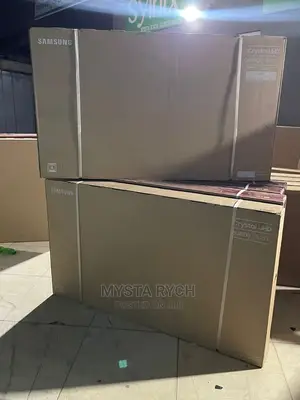 Samsung 65”BU8000 Crystal Uhd TVS-2022