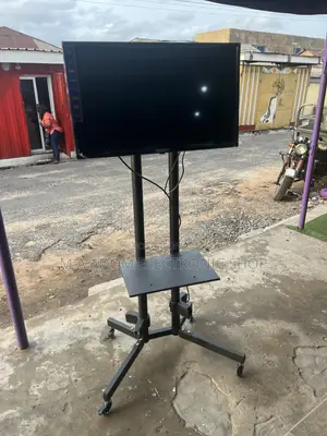 Movable Tv Trolley Suitable for Led Tv Between 32”-70”