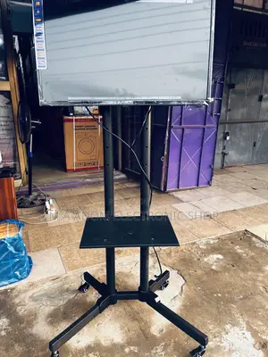 Multi Purposes Movable Tv Stand With Wheels 32”-70”
