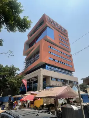 7bdrm Block of Flats in Ridge for Sale