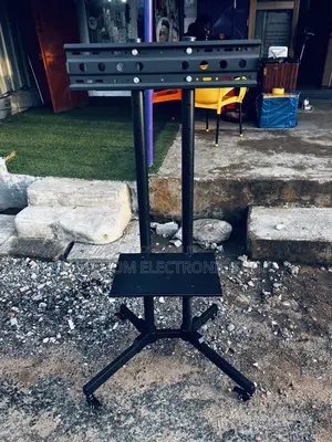 Solid Movable Tv Stand With Shelf Suitable for Tv 32”-70”