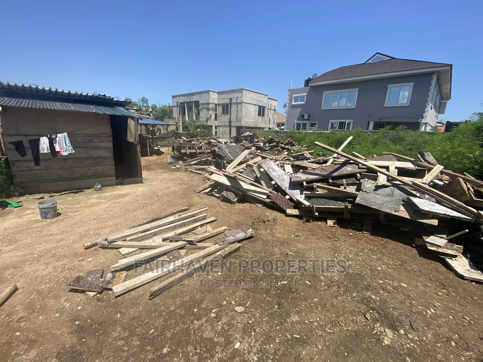 Full Plot for Sale at East Airport (Registered Land)