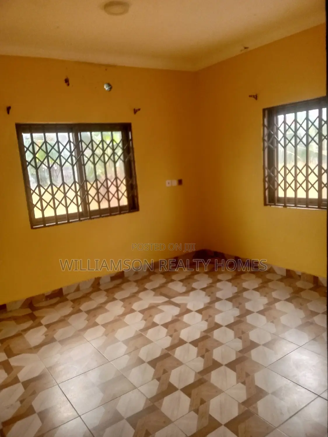 2bdrm House in Community 18,, Spintex for rent