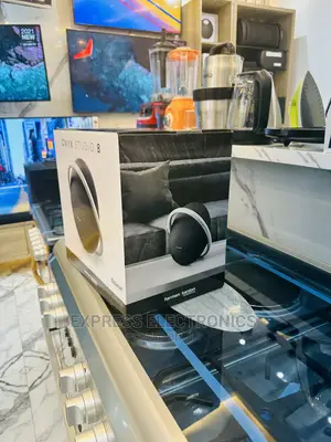 Elegant Design Rich Sounds Speaker Onyx 8 Black