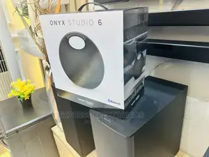 Crystal Clear Calls Onyx 6 Studio Bluetooth Speaker