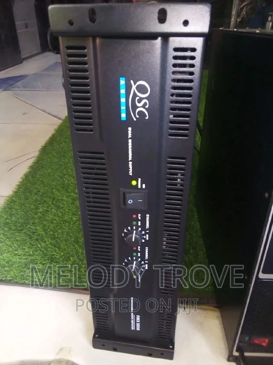 QSC Rmx5050 Amplifier (Bass Amplifier)