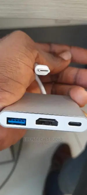 Type-C to HDMI Converter Plus USB Ports