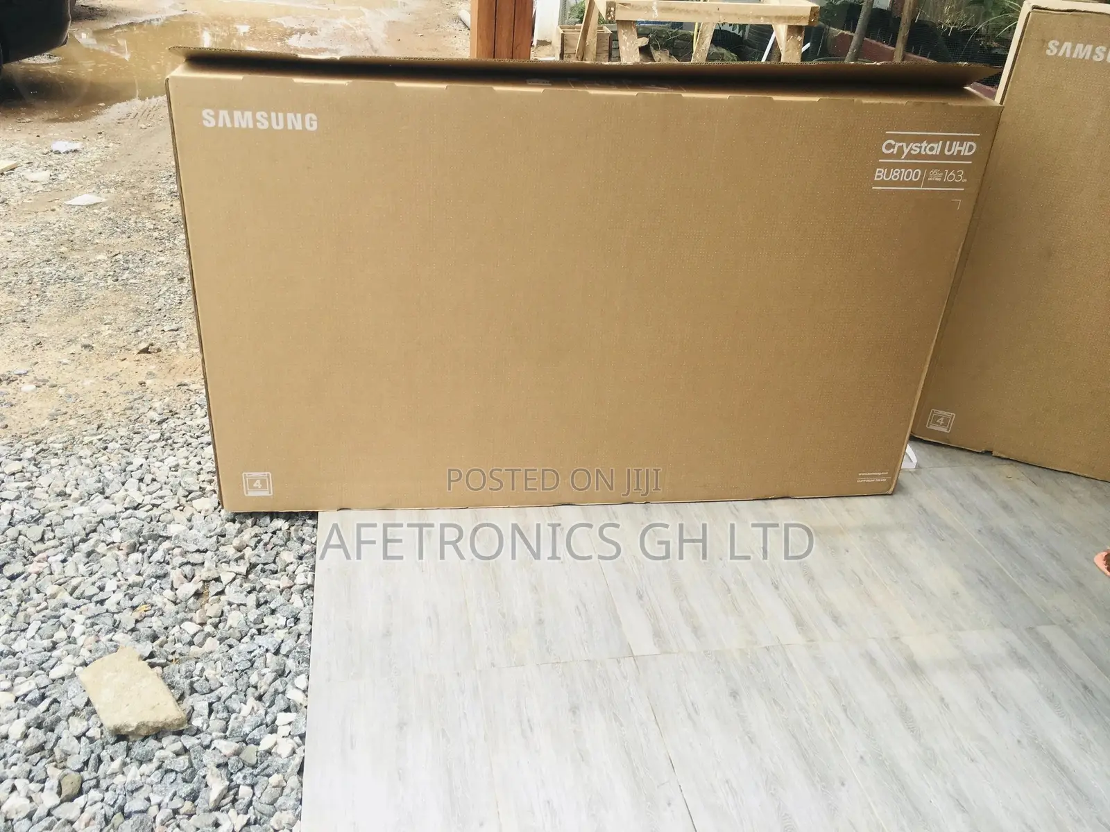 Samsung 75BU8100 75inch Crystal UHD Smart TV