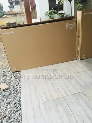 Samsung 75BU8100 75inch Crystal UHD Smart TV