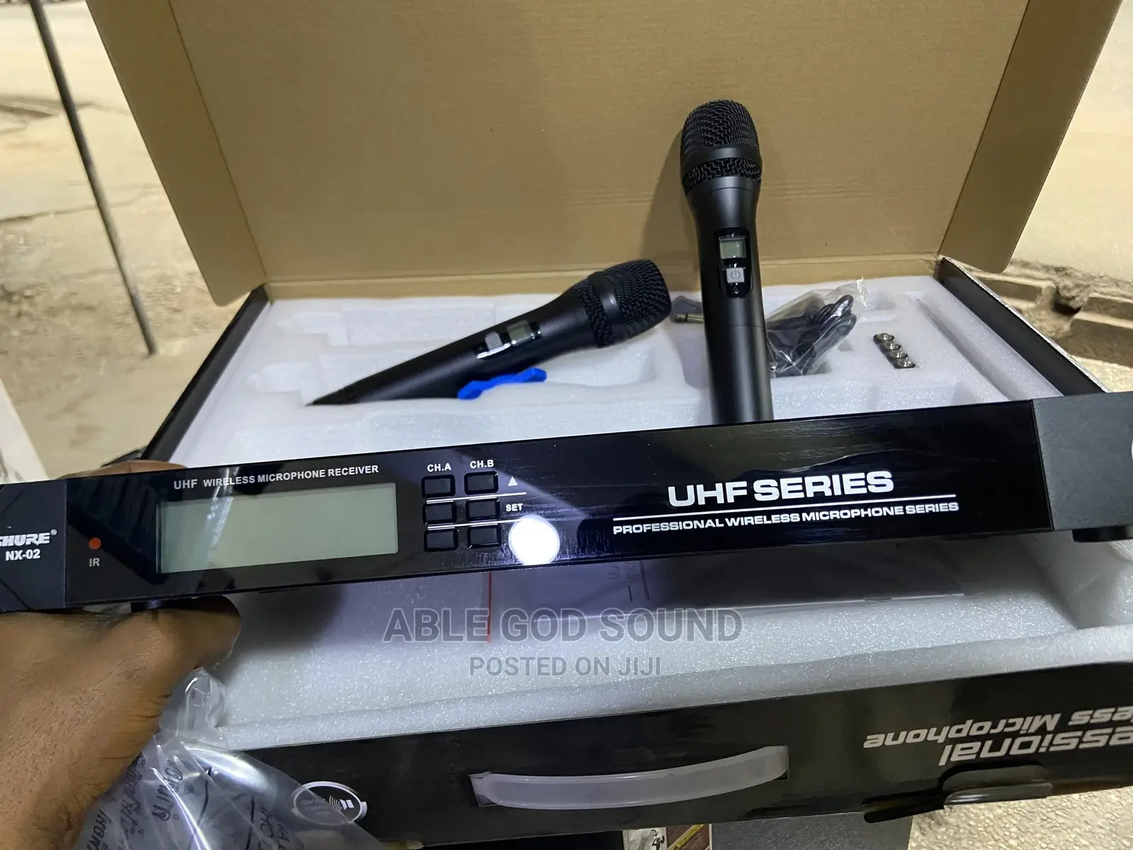 Shure Wireless Microphone Digital Nx-02