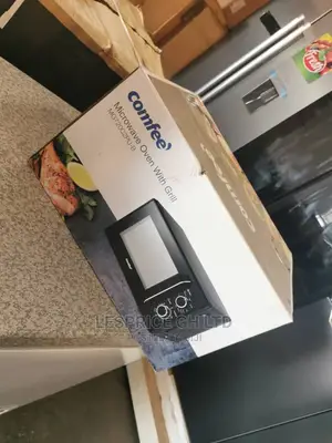 New in Box Comfee Microwave Oven With Grill