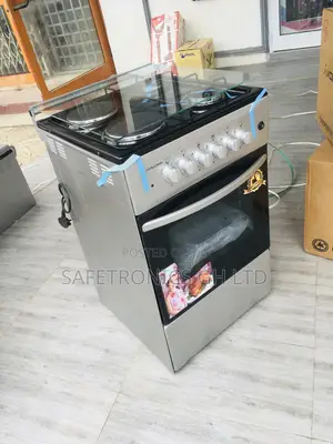 2 Electric Pans, 2 Gas Oven and Griil, Lamp/Light Inbuilt