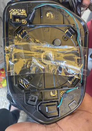 Toyota Camry Mirror Glass (Sensor)