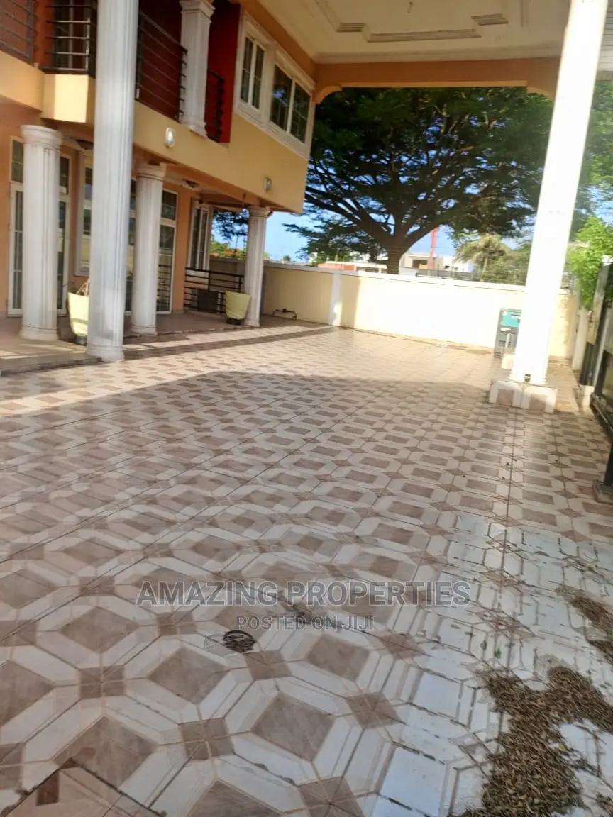 5bdrm House in Spintex for rent