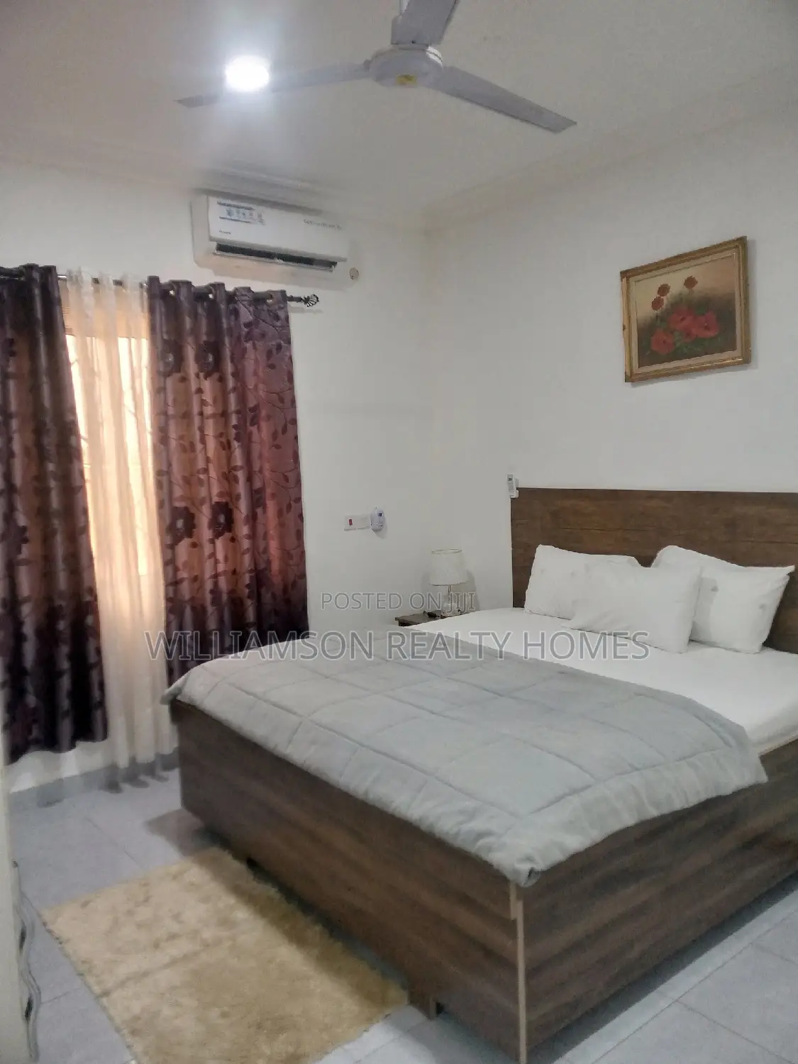 Furnished/Luxury 2bedrms Apt,Spintex