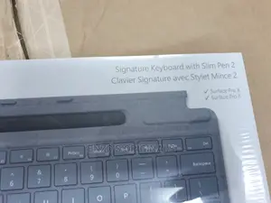 Microsoft Surface Pro 9 8 Signature Keyboard + Slim Pen