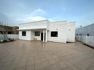 3bdrm House in Living Large, East Legon for Sale