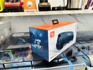 JBL Charge 5 Portable Speaker With Built-in Powerbank