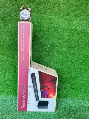 300w Soundbar System LG With Woofer Black