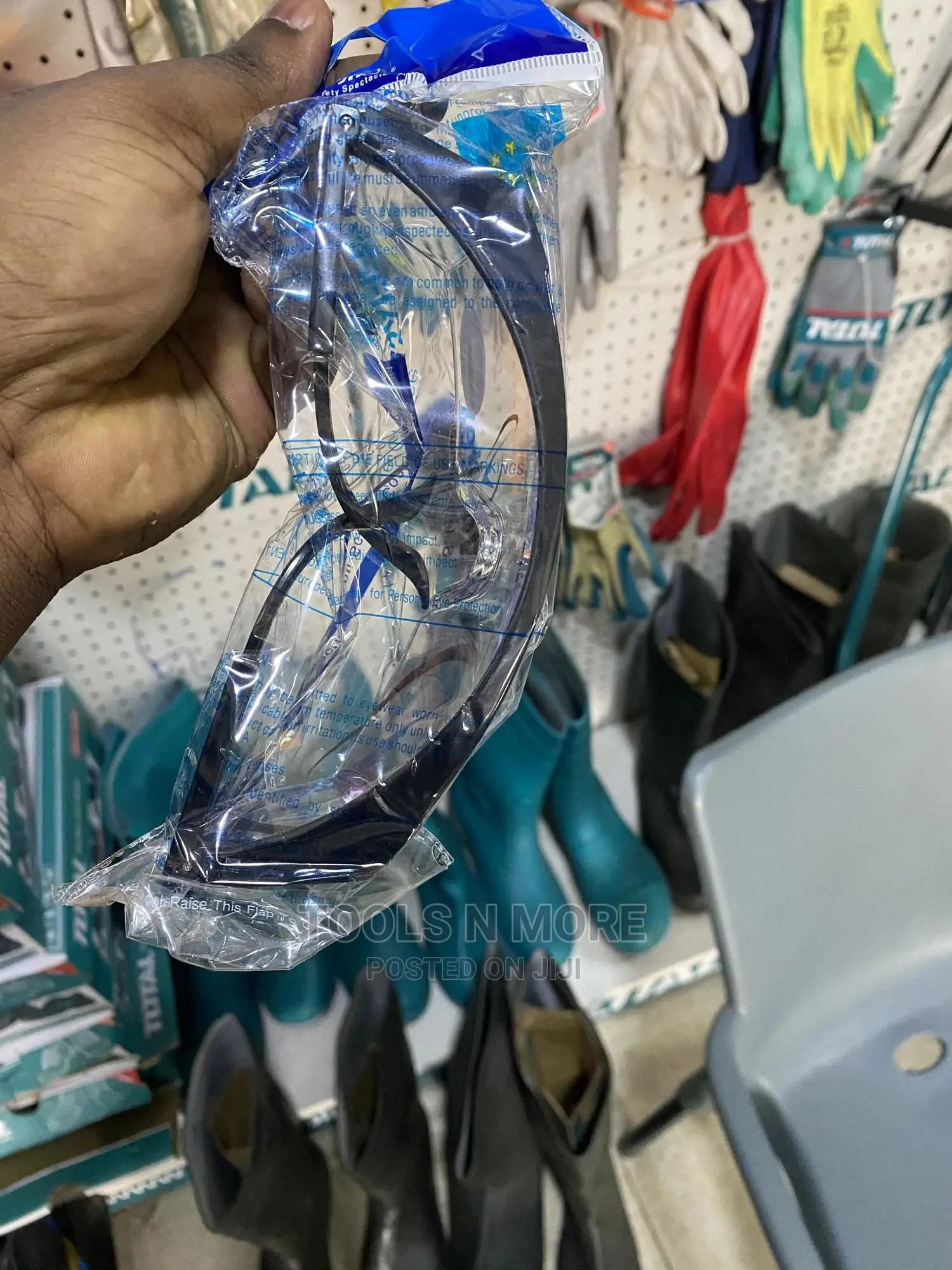 VAULTEX Safety Googles