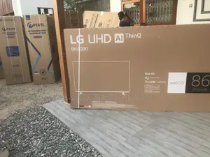 Wide Screen LG 86" Smart 86UQ90006LC LED TV - UHD