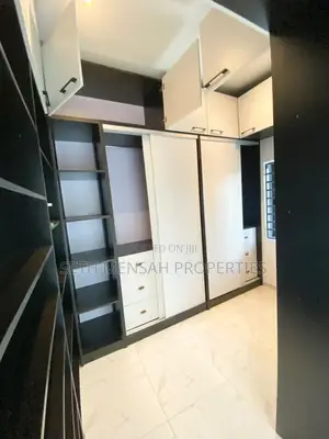 3bdrm Apartment in Skm, Mile 7 for Rent