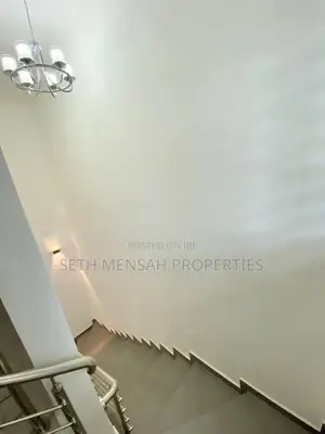 3bdrm Apartment in Skm, Mile 7 for Rent