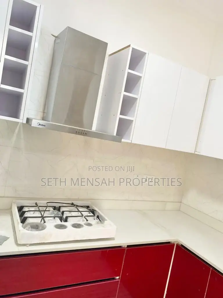 3bdrm Apartment in Skm, Mile 7 for Rent