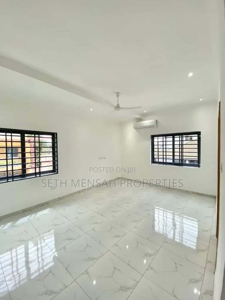 3bdrm Apartment in Skm, Mile 7 for Rent