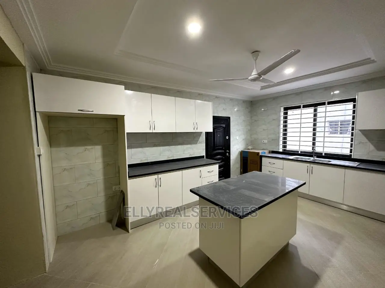 3bdrm House in Elly Real Estate, Ashaley Botwe for sale