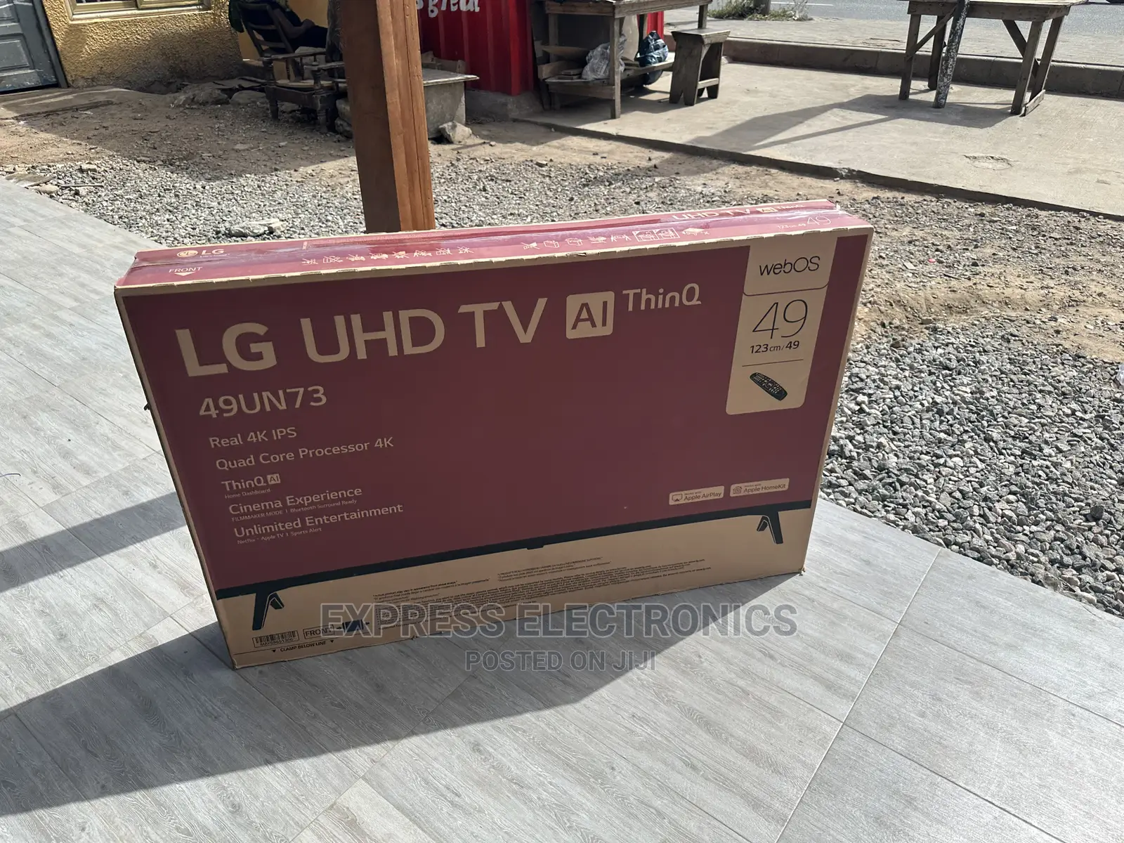 Quality New LG UHD 40”Un73 Sleek Black Design