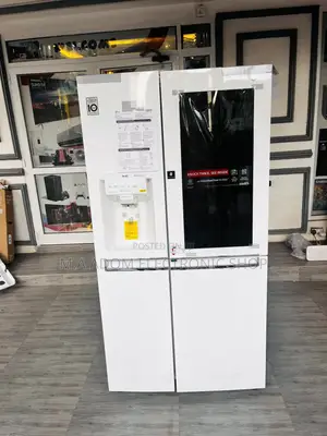 Lg 635 Litre Door in Door Smart Instaview White Built in Fri