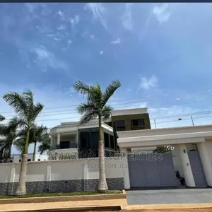 5bdrm House in East Legon for Sale