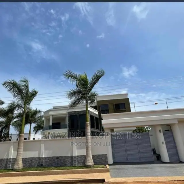 5bdrm House in East Legon for Sale