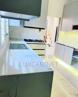 Modern Kitchen Cabinets