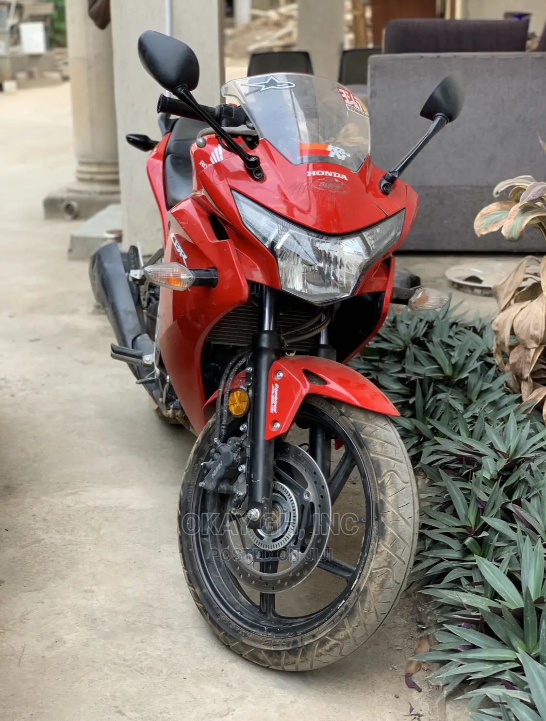Honda CBR 2013 Red