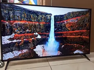 Uhd Smart LG TV 55uq7500.