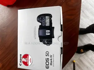 Canon Eos 5d Mark Iv With Lens 24-105mm