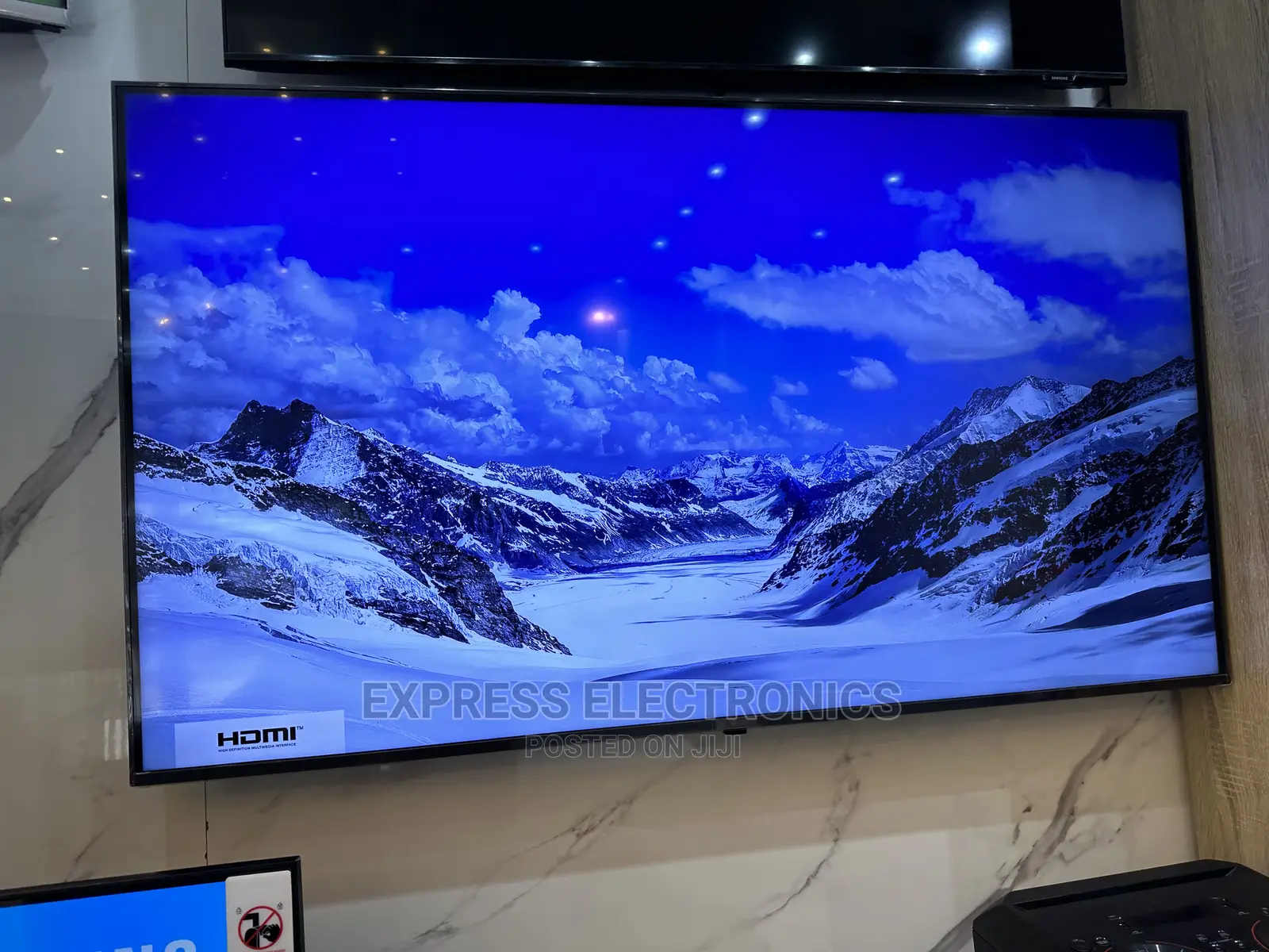 Smart LG UHD 65UQ8000 Place and Order