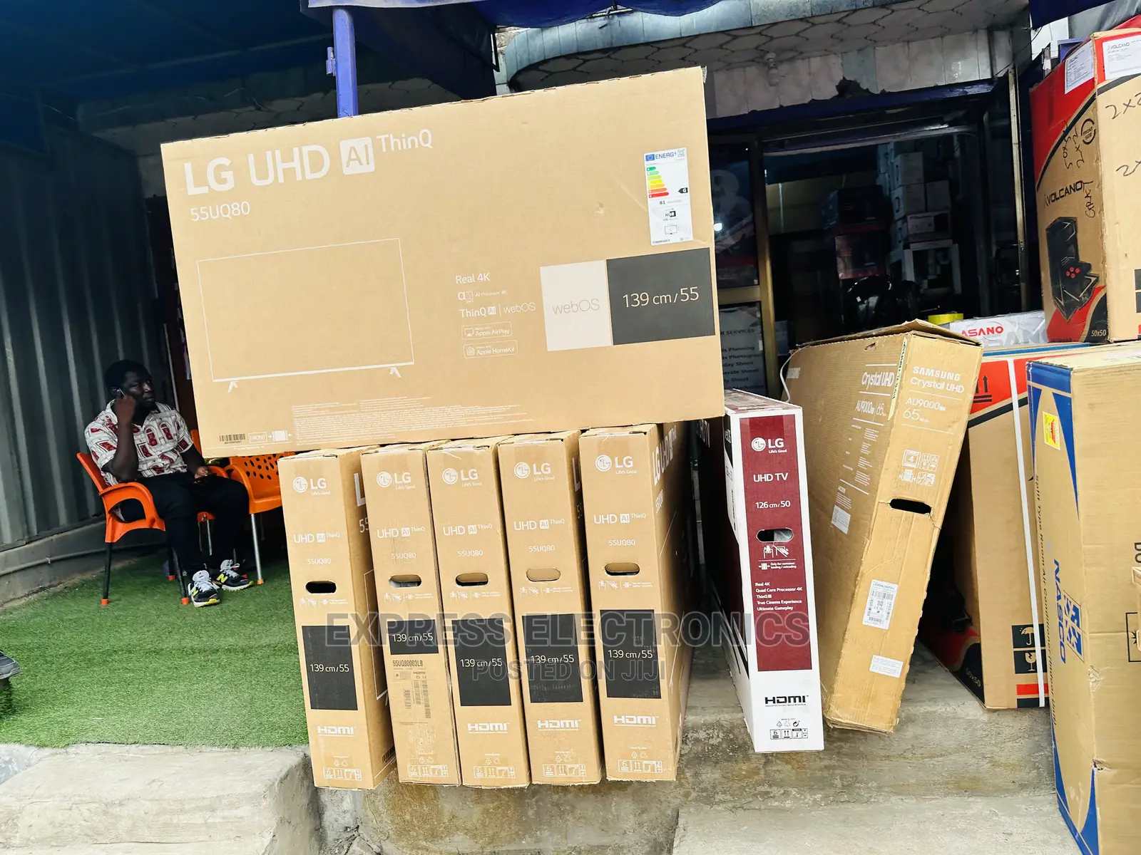 55UQ80003 UHD Dynamic Contrast