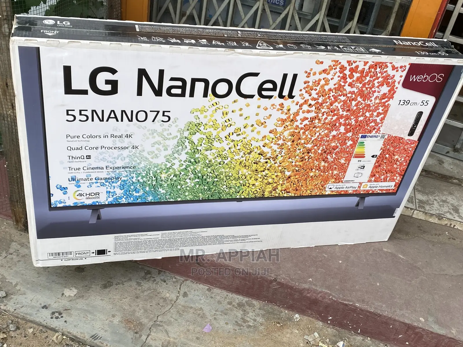 LG Nanocell Television With Pure Colors in Real .