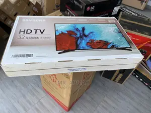 N5000 32 Inch Samsung Tv.