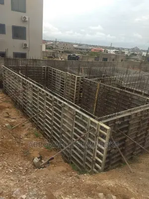 Formworks/Acrojacks/Scaffolds/Metals/Tiles/Paint/Machines