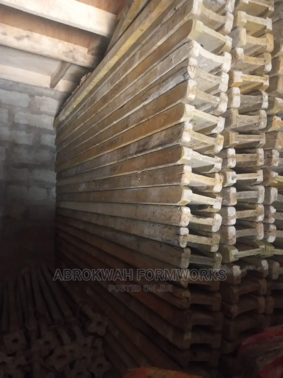 Formworks/Acrojacks/Scaffolds/Metals/Tiles/Paint/Machines