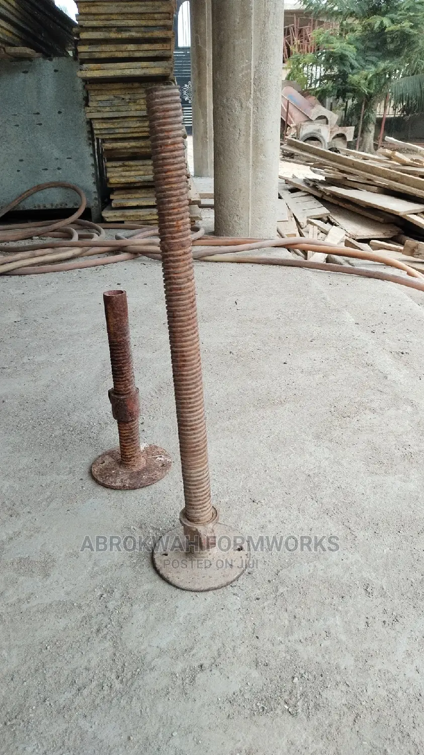 Formworks/Acrojacks/Scaffolds/Metals/Tiles/Paint/Machines