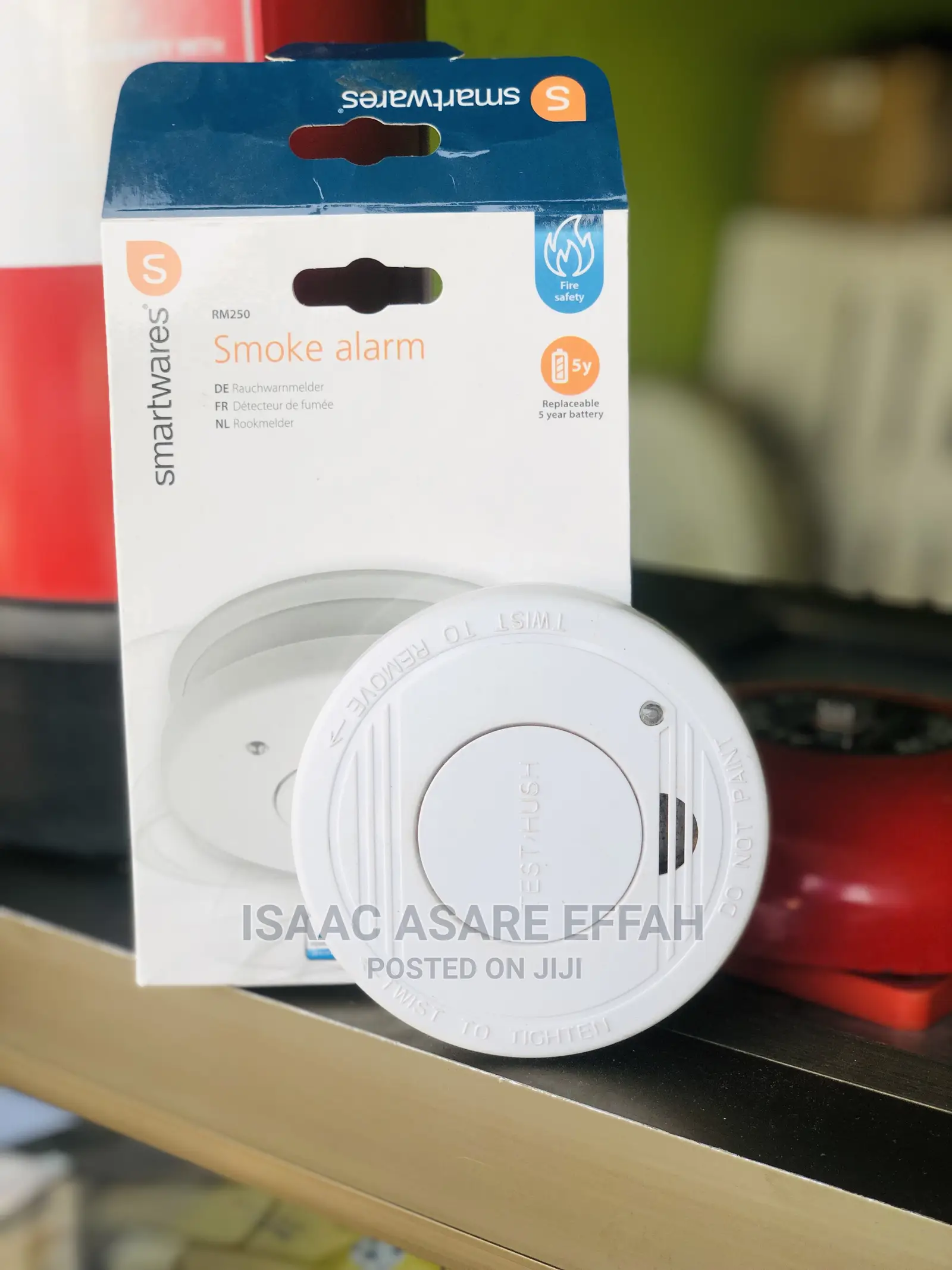 Photoelectric And Smartwares Smoke Detectors